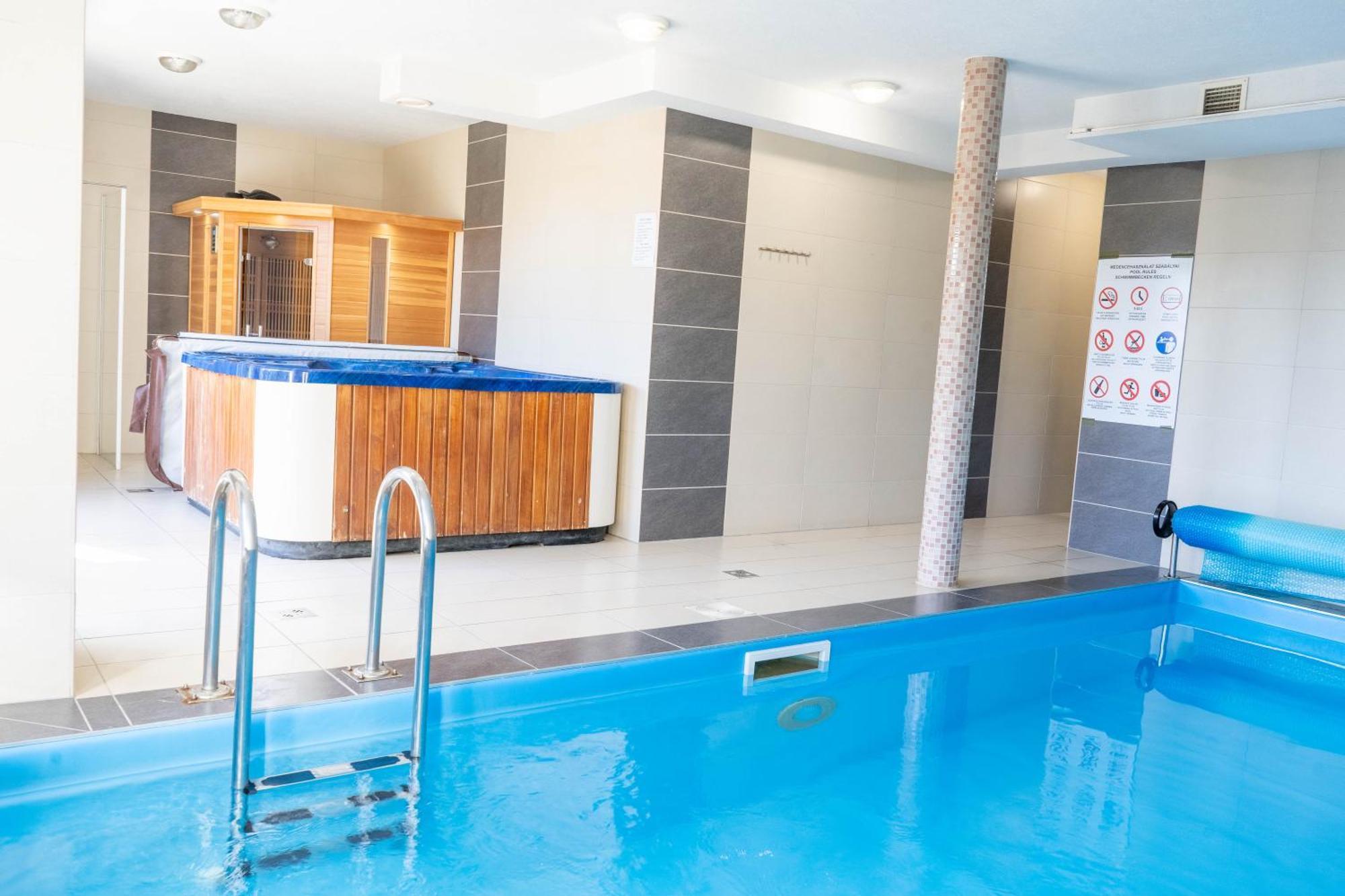 Cac Wellness Apartment Siofok Exterior photo